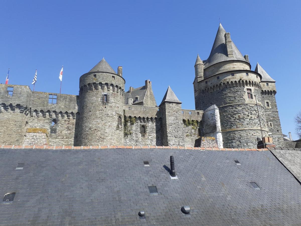Hotel Du Chateau Vitre  Exterior photo